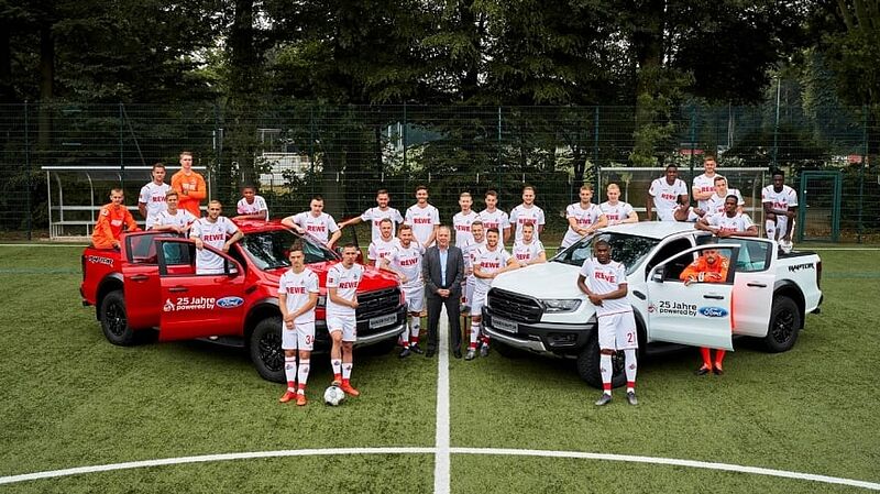 In guten wie in schlechten Zeiten: Ford und der 1. FC Köln feiern 25 Jahre treue Partnerschaft